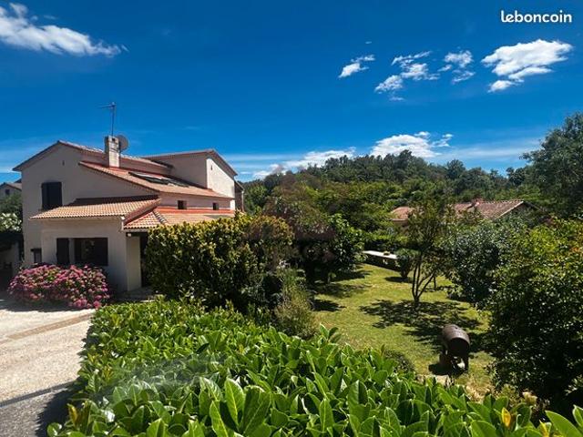 Maison 5 pièces 120 m²