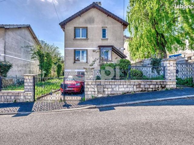 Maison 5 pièces 120 m²