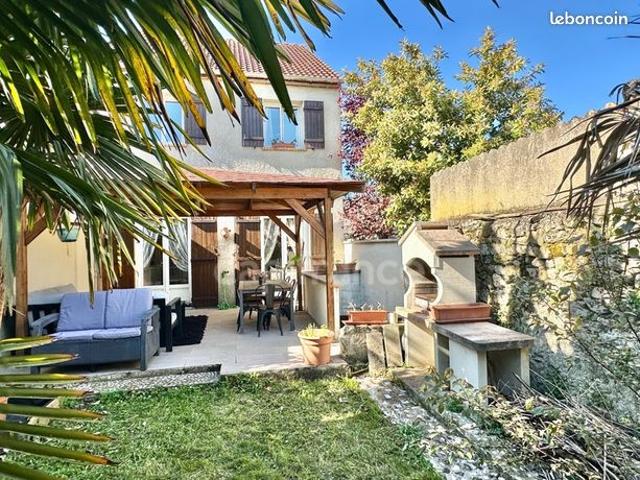 Maison 5 pièces 136 m²