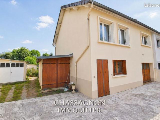 Maison 5 pièces 120 m²