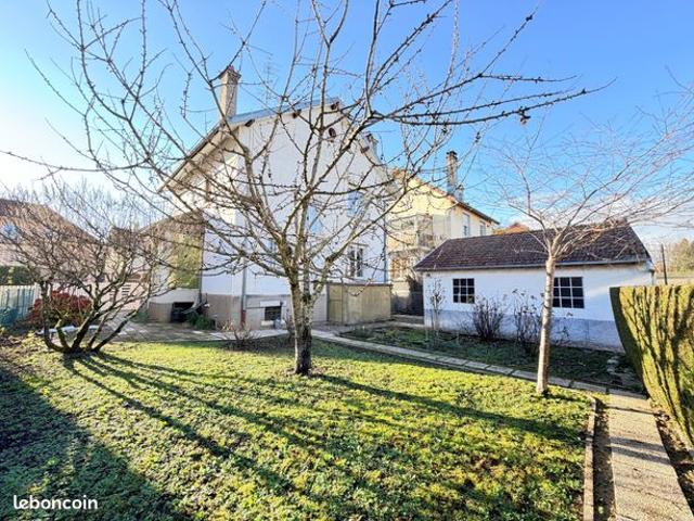 Maison 5 pièces 120 m²