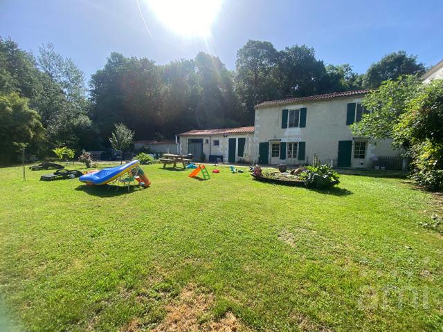 Maison 5 pièces 120 m²