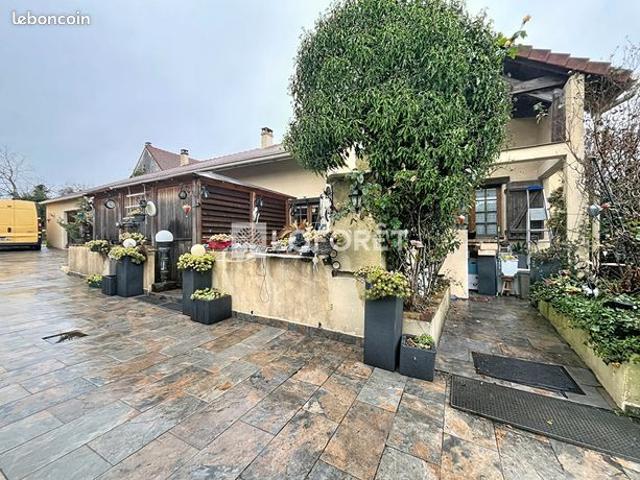 Maison 5 pièces 120 m²