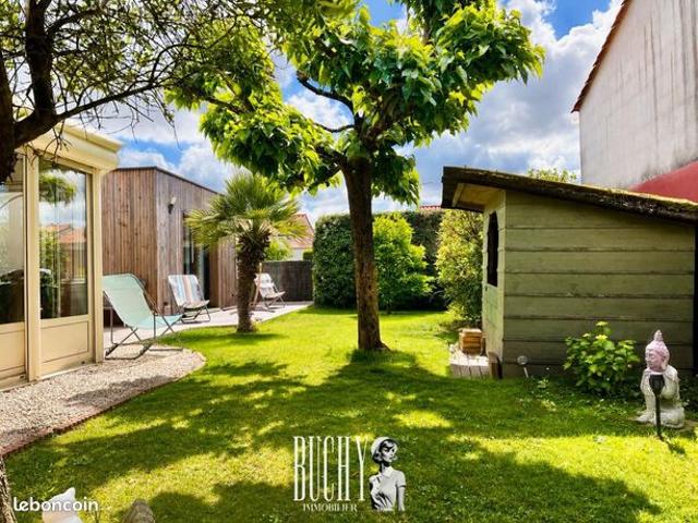 Maison 6 pièces 120 m²