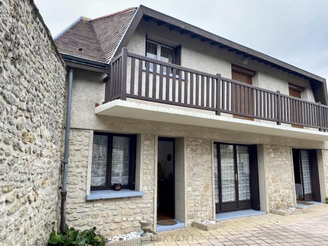 Maison 5 pièces 120 m²