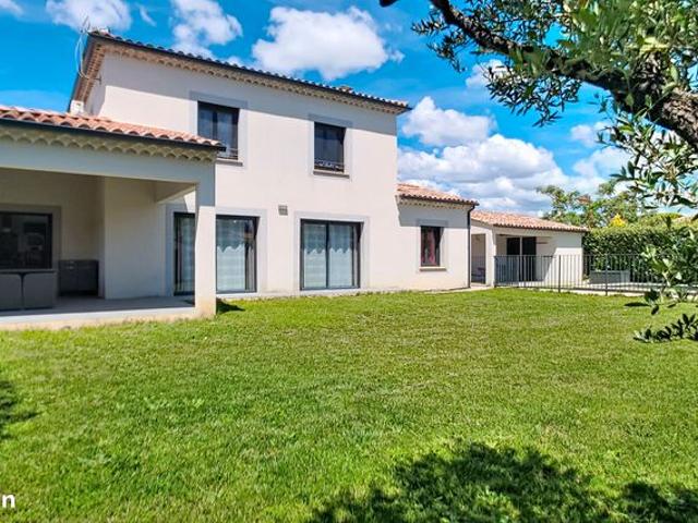 Maison 5 pièces 120 m²