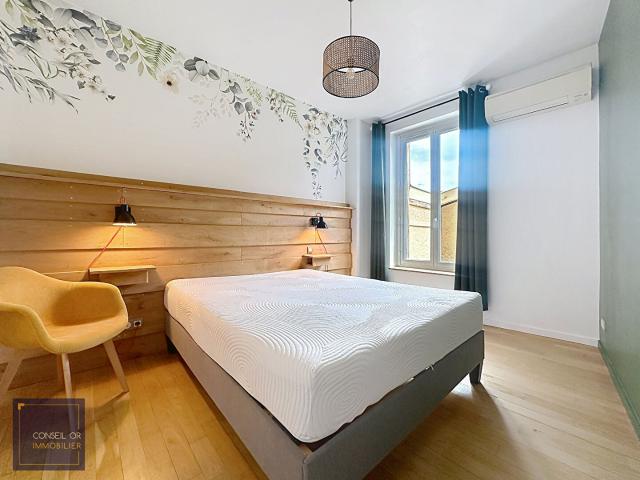 Maison 5 pièces, 120 m² à louer à Saint Genis Laval 69230