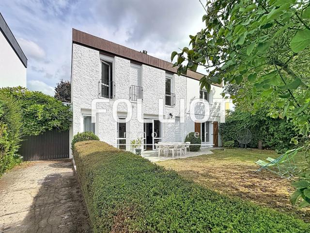 Maison 5 pièces 121 m²