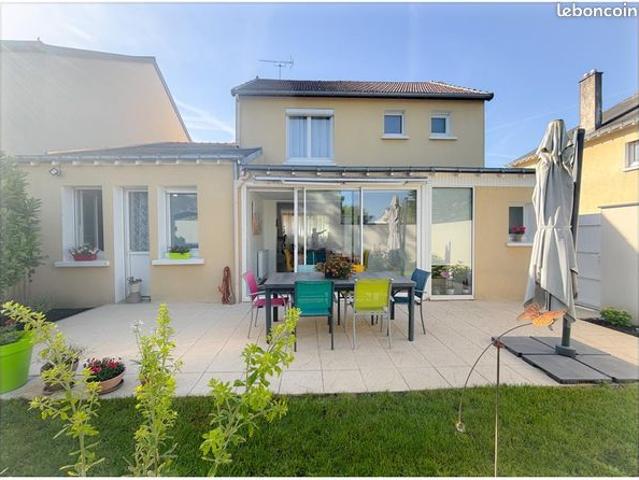 Maison 5 pièces 121 m²