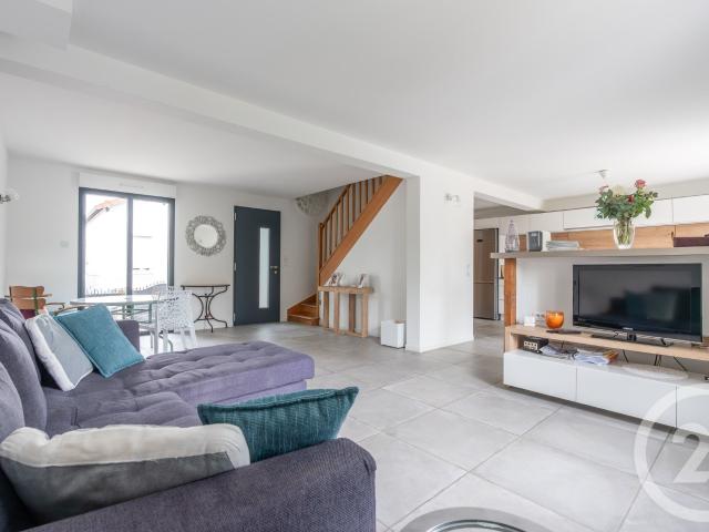 Maison 5 pièces 121 m²