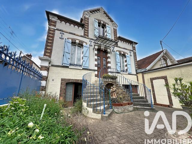 Maison 5 pièces 121 m²