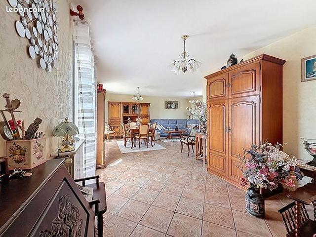 Maison 5 pièces 121 m²
