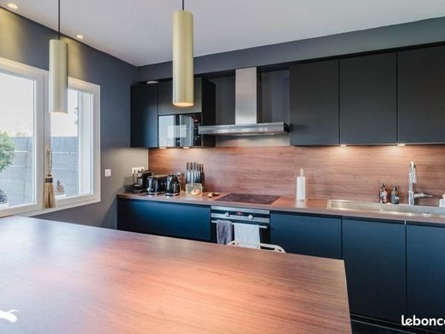 Maison 5 pièces 121 m²