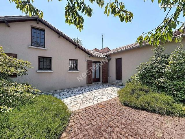 Maison 5 pièces 121 m²