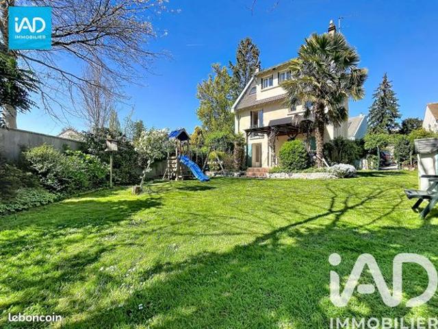 Maison 5 pièces 121 m²