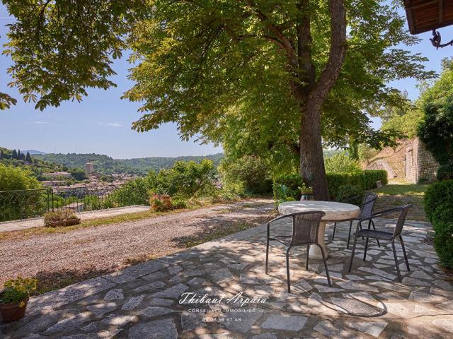 Maison 5 pièces 121 m²