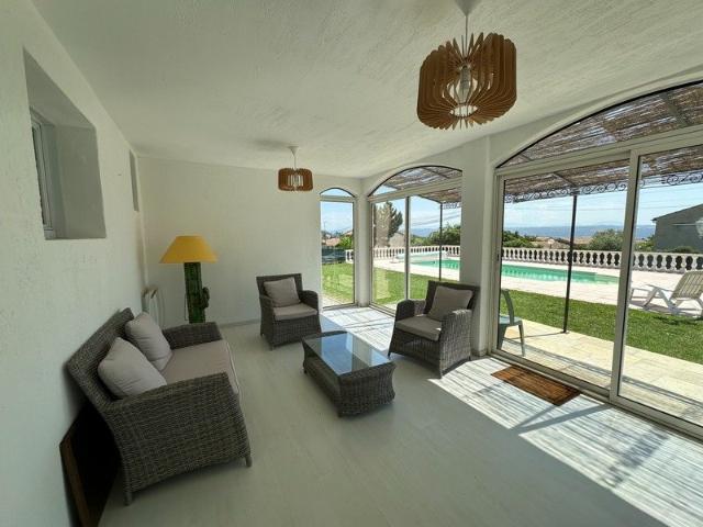 Maison 5 pièces 121 m²