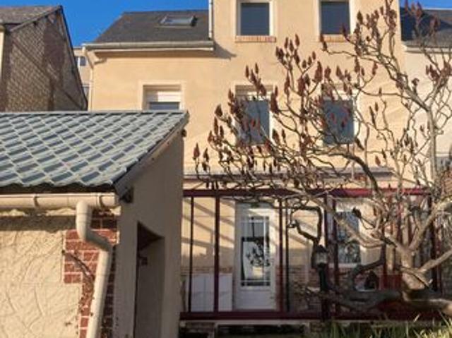 Maison 5 pièces 121 m²