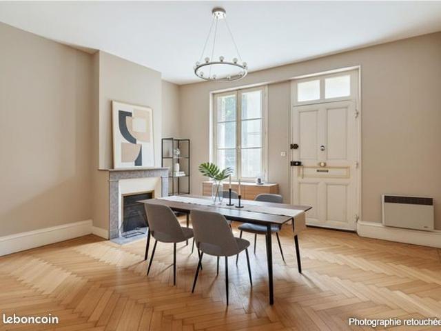 Maison 5 pièces 121 m²