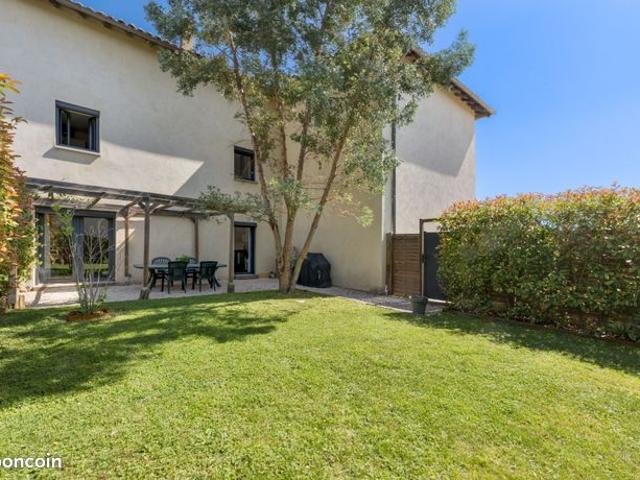 Maison 5 pièces 121 m²