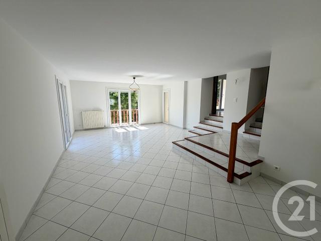 Maison 5 pièces 121 m²