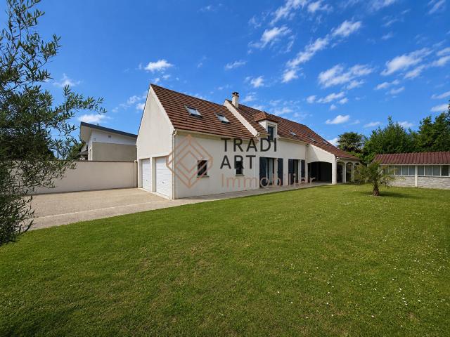 Maison 5 pièces 121 m²
