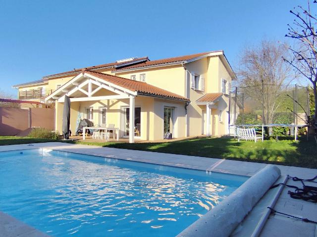 Maison 5 pièces 121 m²