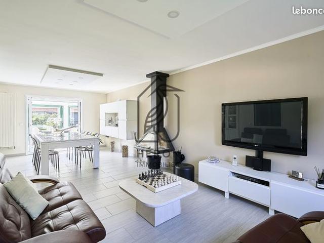 Maison 5 pièces 121 m²