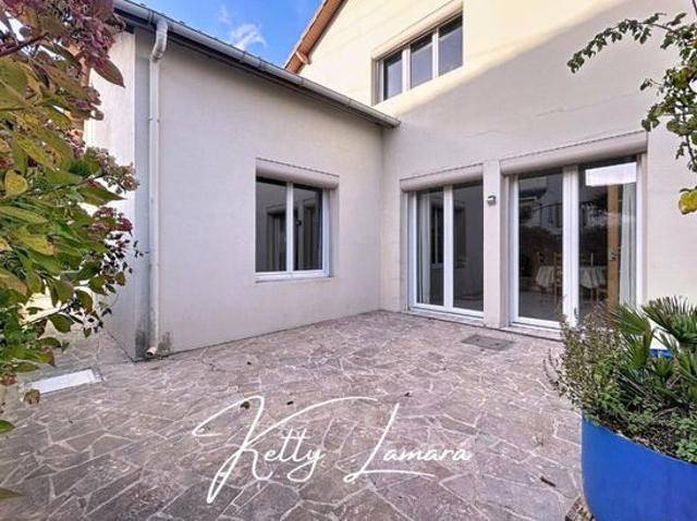 Maison 5 pièces 121 m²