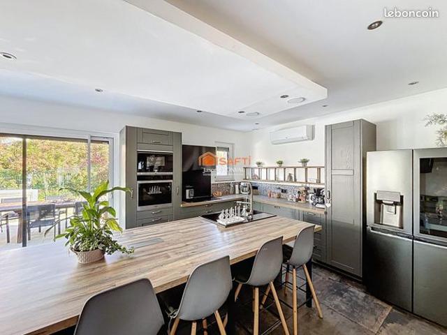 Maison 5 pièces 121 m²