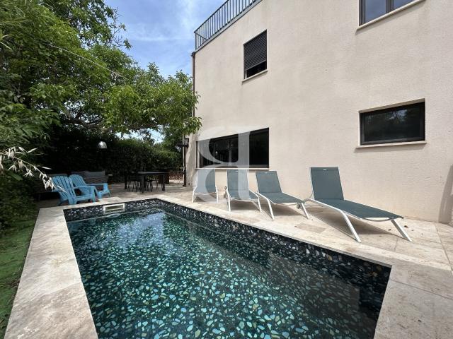 Maison 5 pièces 121 m²
