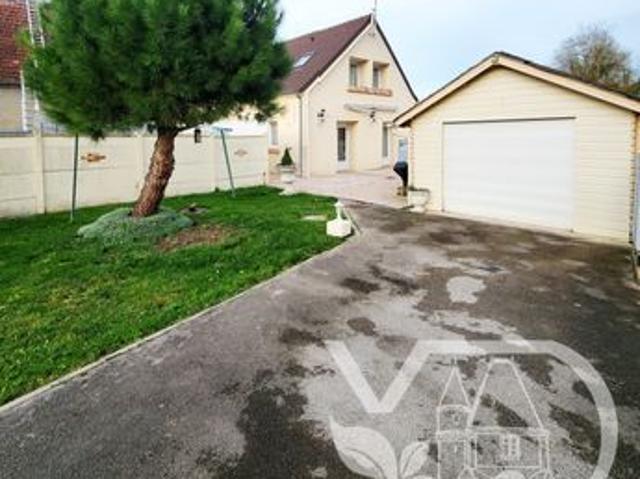 Maison 5 pièces 121 m²