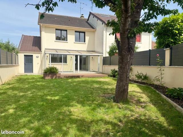 Maison 5 pièces 121 m²