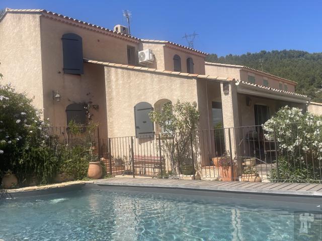 Maison 5 pièces 134 m²