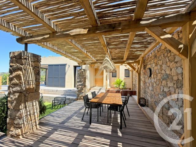 Maison 5 pièces 121 m²