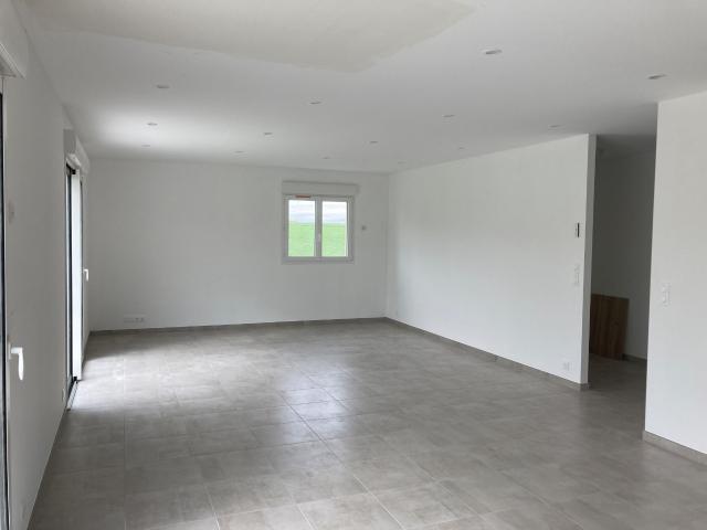 Maison 5 pièces, 121 m² à louer à Estrées la Campagne 14190