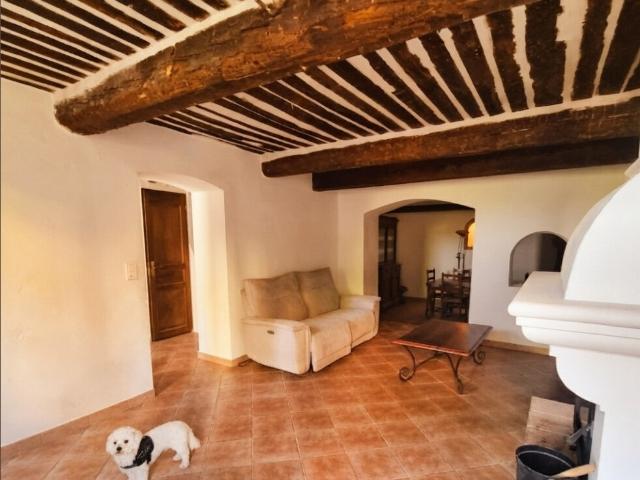 Maison 5 pièces, 121 m² à louer à Saint Cézaire sur Siagne 06530