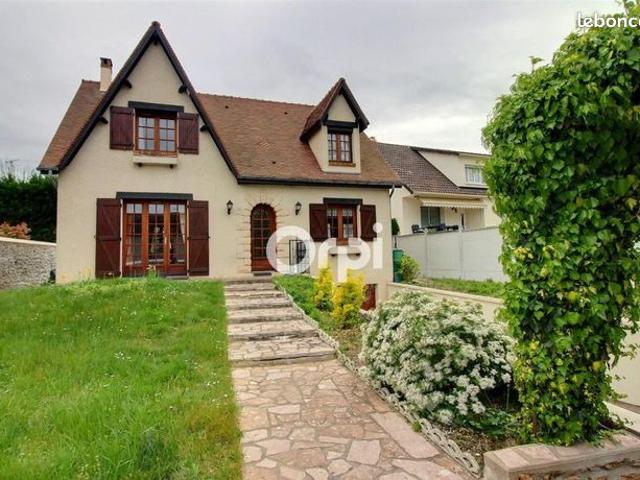 Maison 5 pièces 122 m²