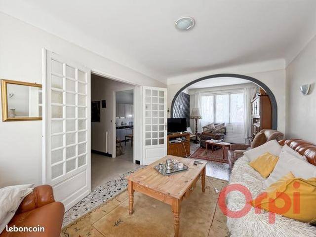 Maison 5 pièces 122 m²