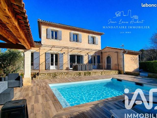 Maison 5 pièces 122 m²