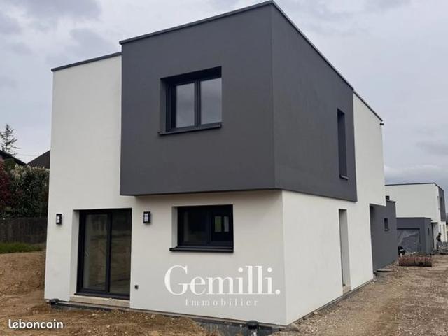 Maison 5 pièces 122 m²