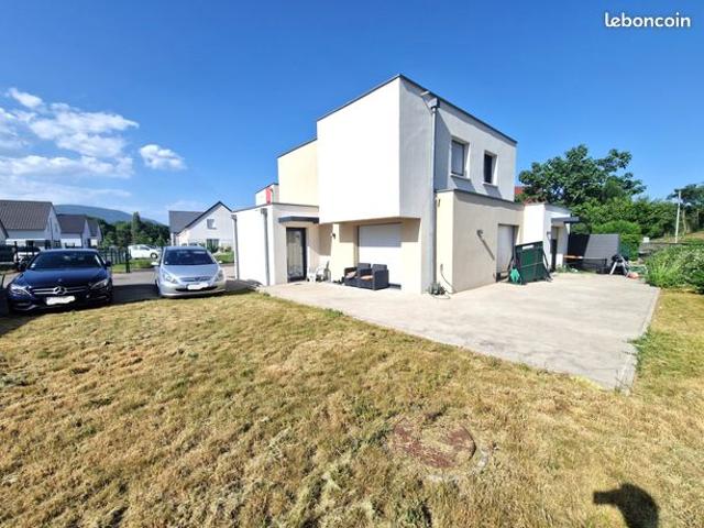 Maison 5 pièces 122 m²