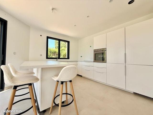 Maison 5 pièces 122 m²