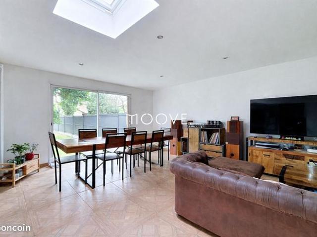 Maison 5 pièces 122 m²