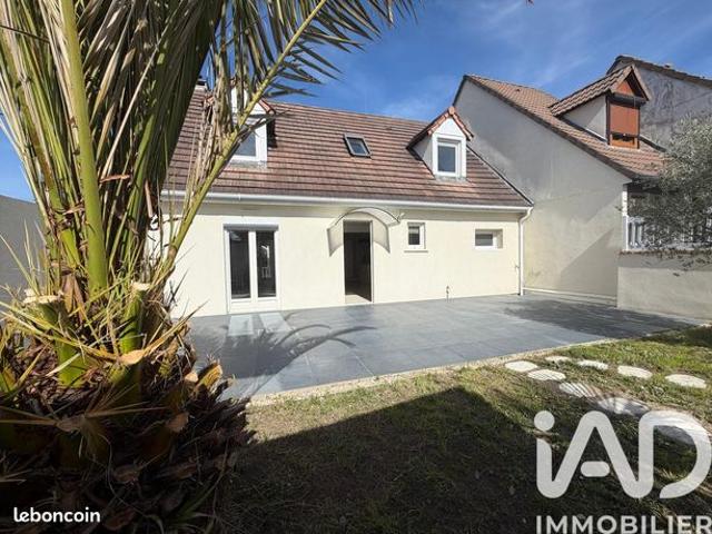 Maison 5 pièces 122 m²