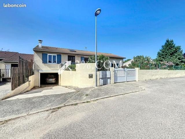 Maison 5 pièces 122 m²