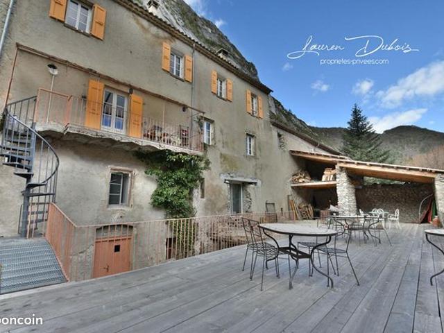 Maison 5 pièces 122 m²