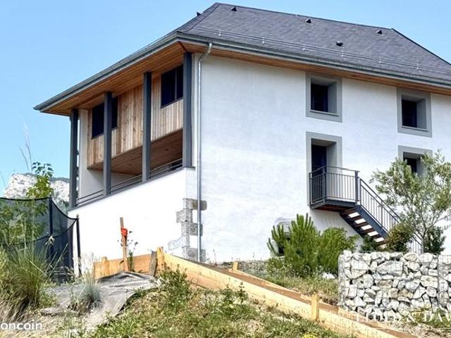 Maison 5 pièces 123 m²