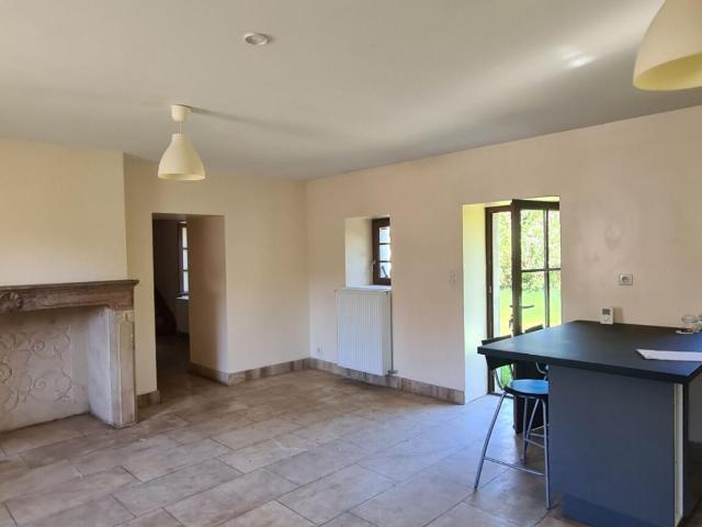 Maison 5 pièces, 123 m² à louer à Arc sur Tille 21560