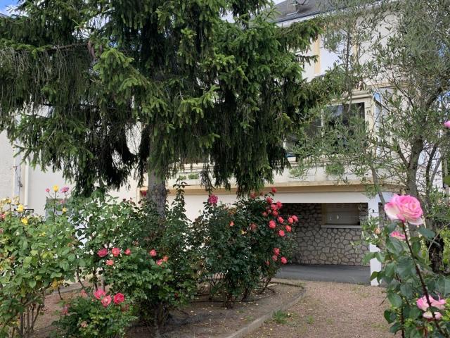 Maison 5 pièces, 123 m² à louer à Véretz 37270